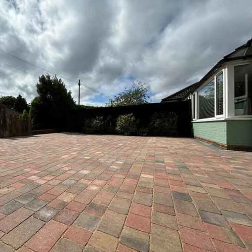 Picture of Bradstone Woburn Rumbled Block Paving 134x134x50mm Autumn Medium